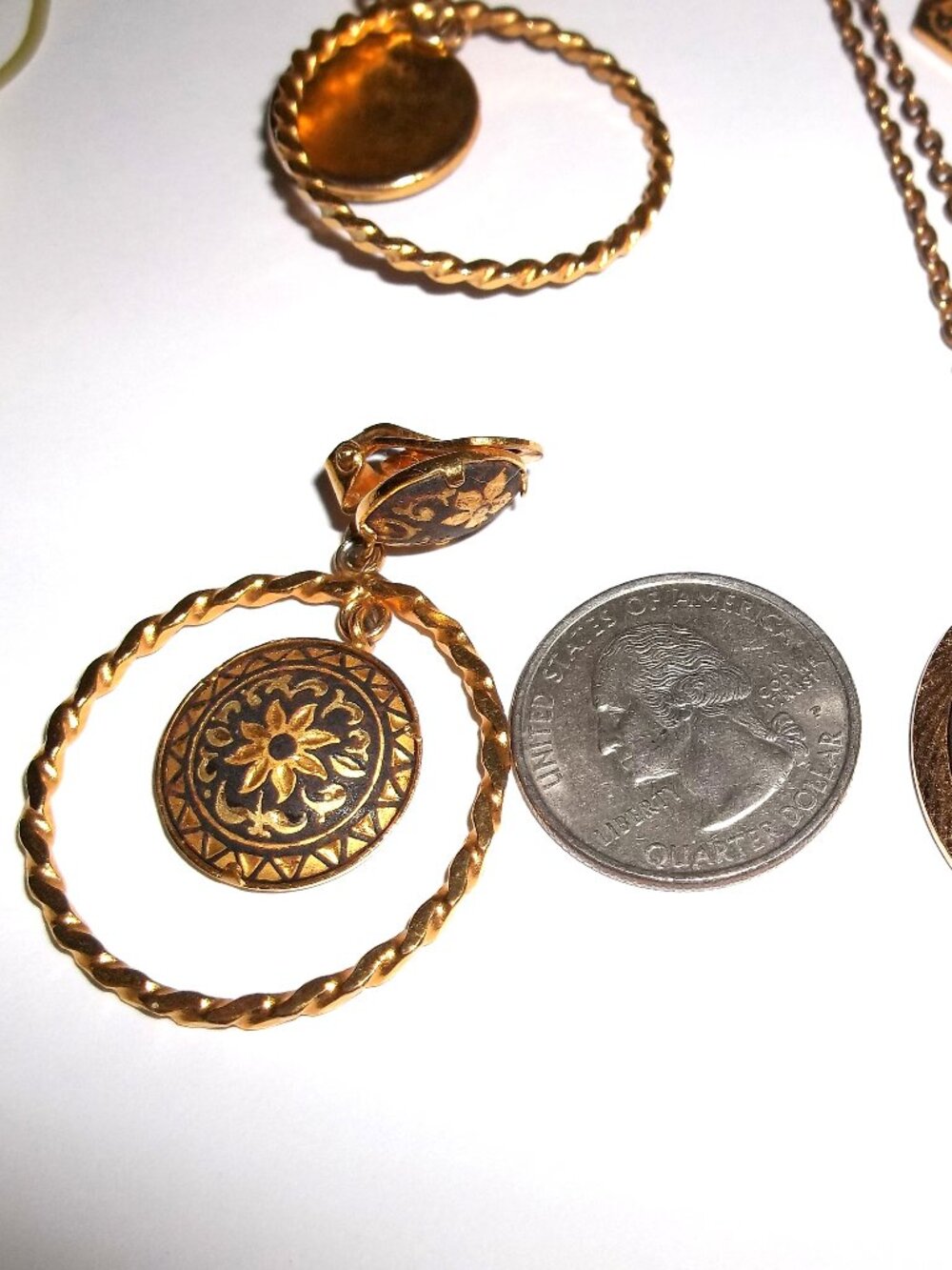 Vintage Damascene Costume Jewelry Set Japanese Style Gold Black Bird Flower D548 - Picture 5 of 8